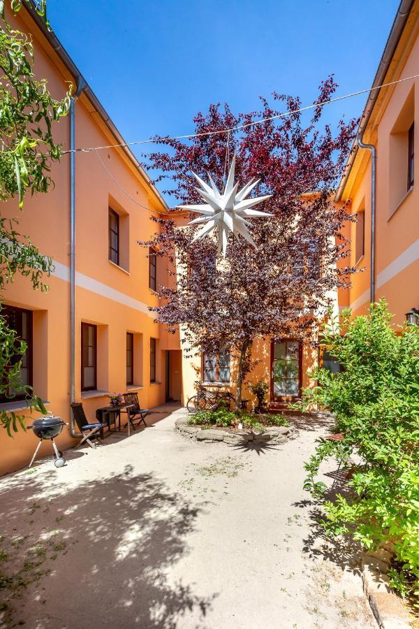 Idyllisches Haus Mitten In Berlin Luaran gambar